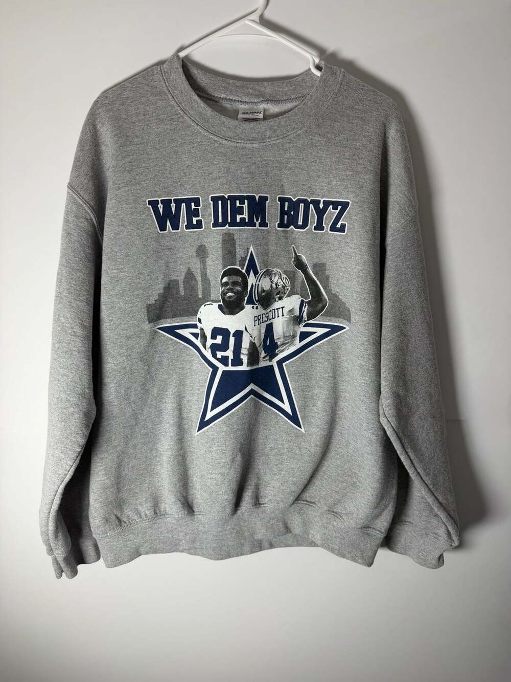 Gildan Dallas Cowboys We Dem Boyz Sweatshirt Size L Gray